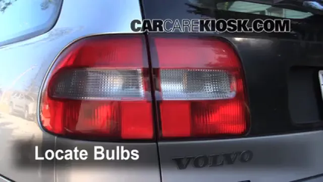 2000 Volvo V40 1.9L 4 Cyl. Turbo Luces Luz de freno (reemplazar foco)